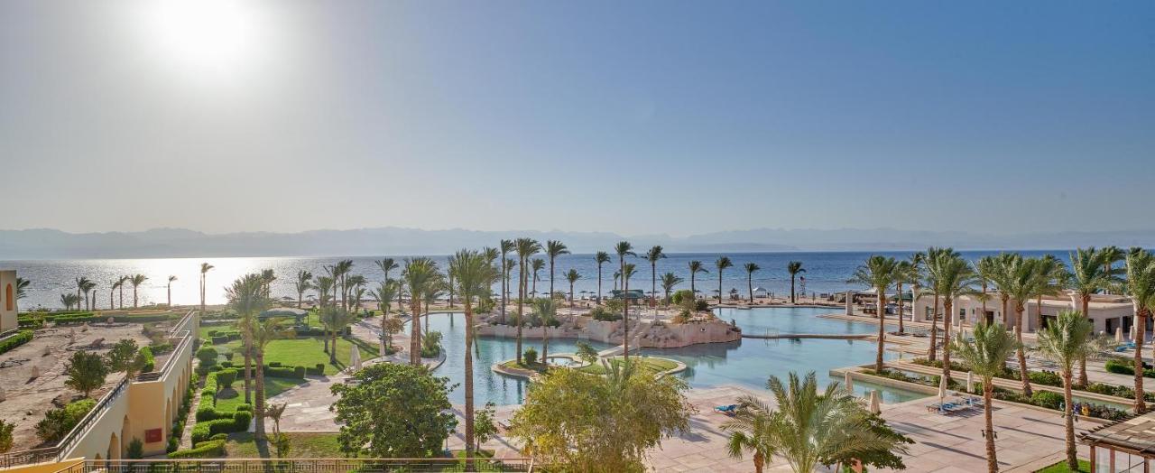 Mosaique Beach Resort Taba Heights Exterior photo View of the Red Sea from the Hilton Taba