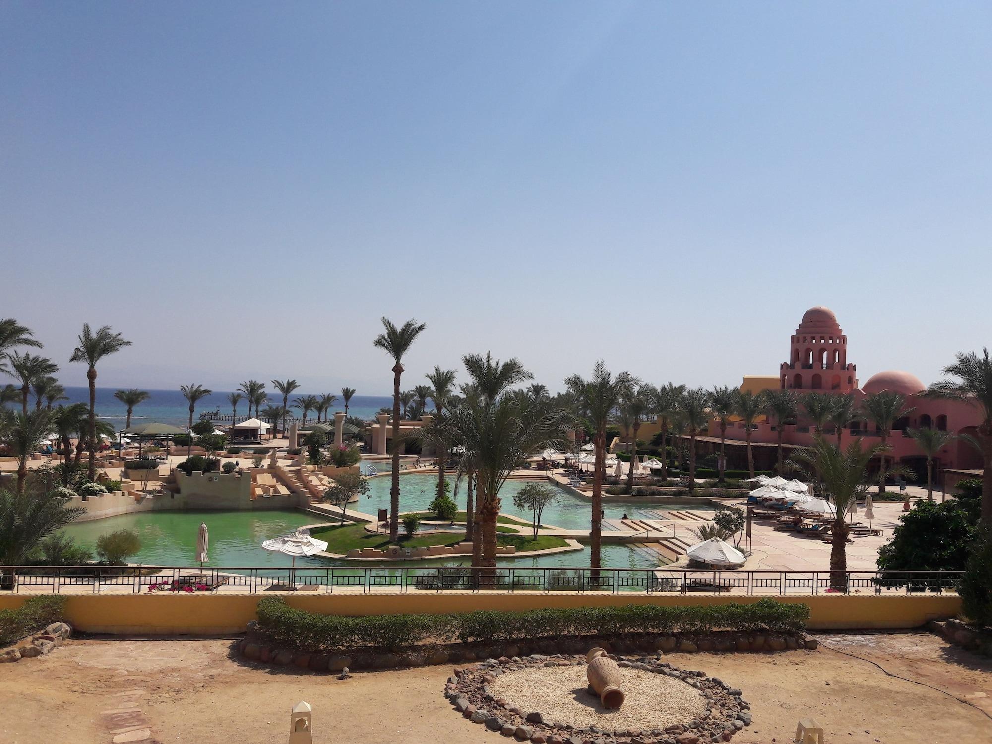 Mosaique Beach Resort Taba Heights Exterior photo View of the resort